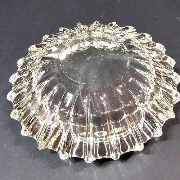 Vintage Ashtray 5.5" Clear Fluted Sharp Line Lot Of 2 EUC - Picture 4 of 9